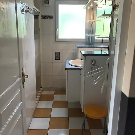 Maison Charmante Avec Vue Sur La Montagne A Saint-gery + Piscine Holiday home