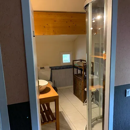 Maison Charmante Avec Vue Sur La Montagne A Saint-gery + Piscine Holiday home *