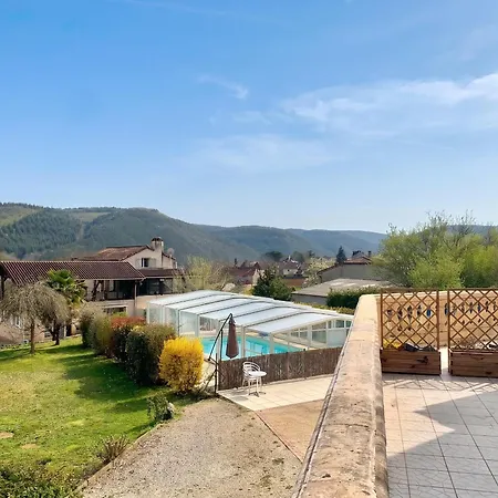 Maison Charmante Avec Vue Sur La Montagne A Saint-gery + Piscine Saint-Gery (Lot)