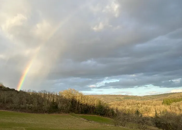 Maison Charmante Avec Vue Sur La Montagne A Saint-gery + Piscine * Saint-Géry